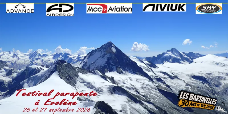 Testival parapente à Evolène